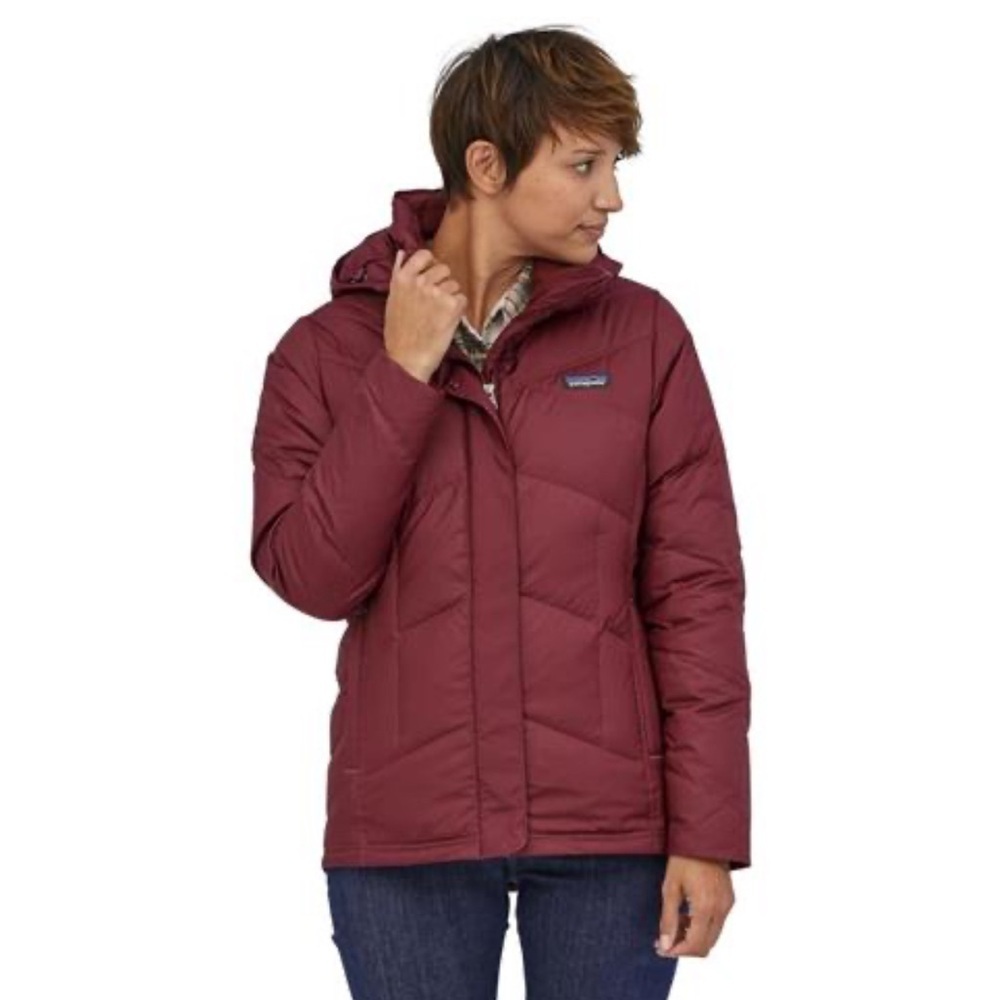 Patagonia Women's Down Burgundy Puffer Jacket with Hood - Picture 2 of 14